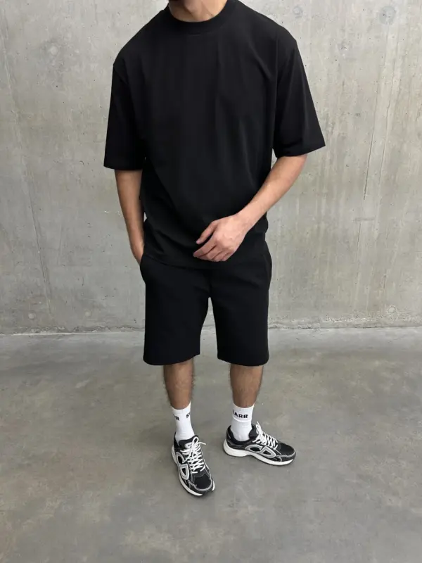 Essential Tee - Black - Image 5