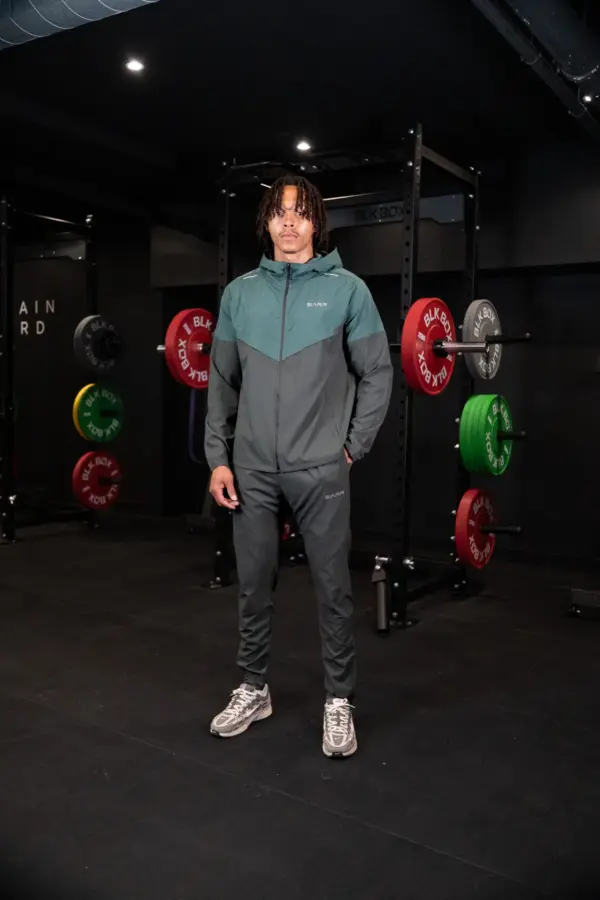 Performance Windrunner - Green - Image 3