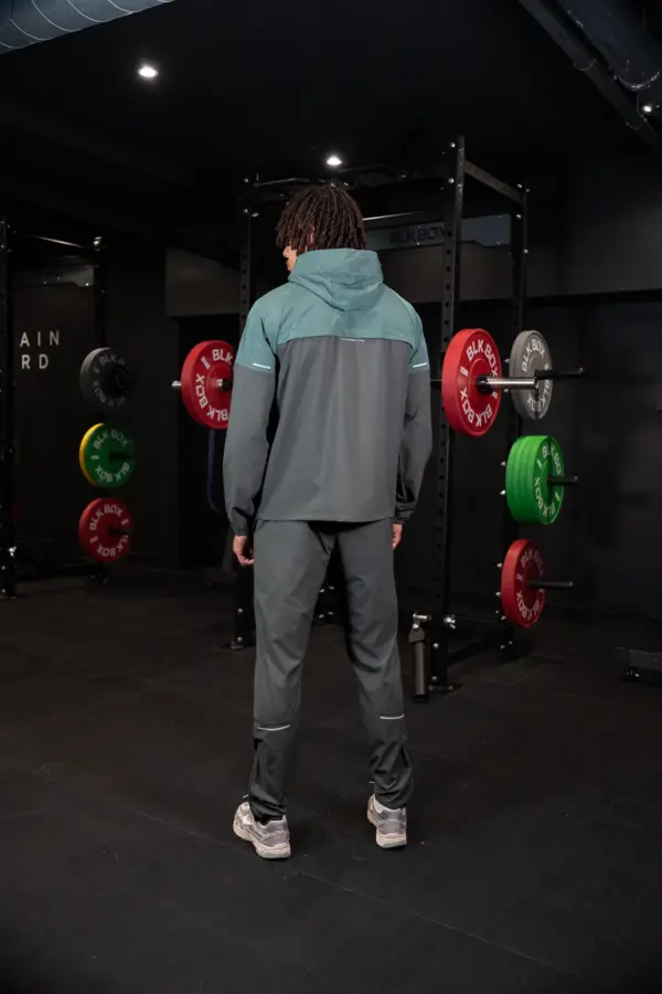 Performance Windrunner - Green - Image 5