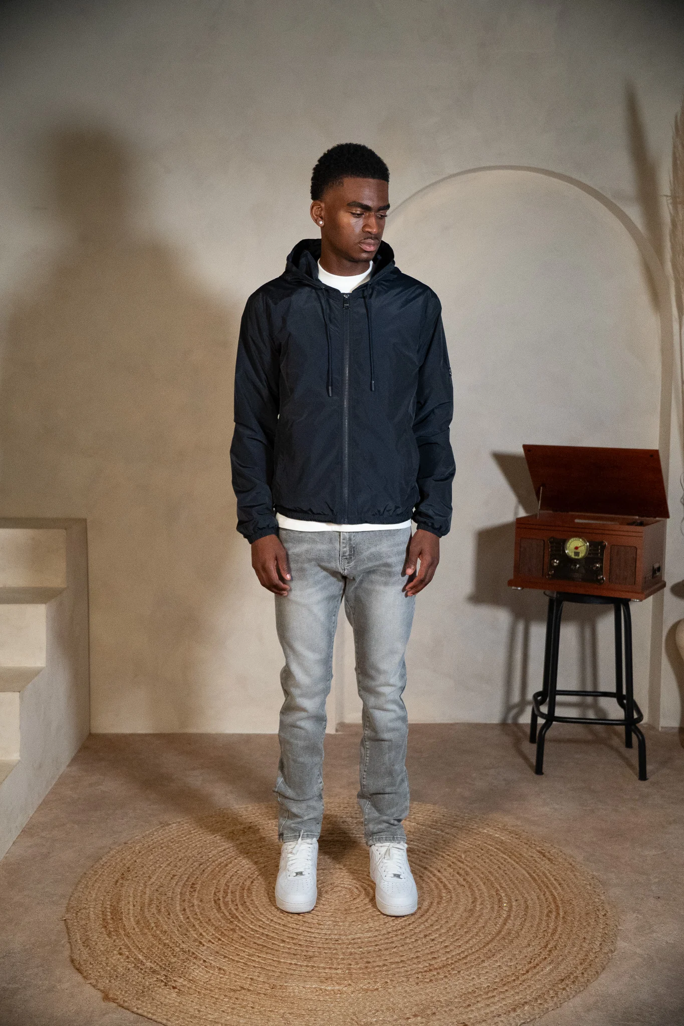 Essential Slim Jeans - Light Grey - Image 4