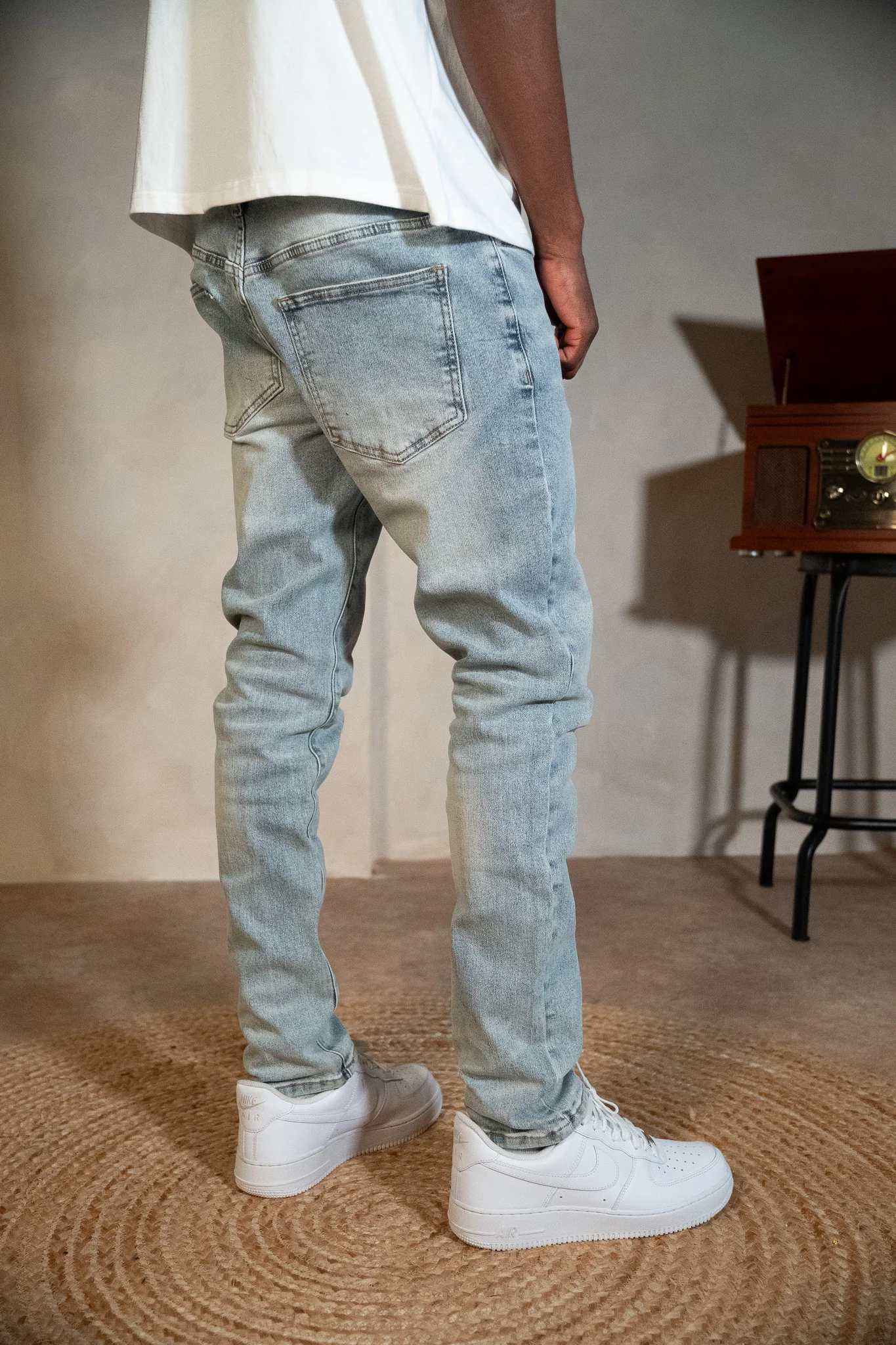 Essential Slim Jeans - Blue - Image 4