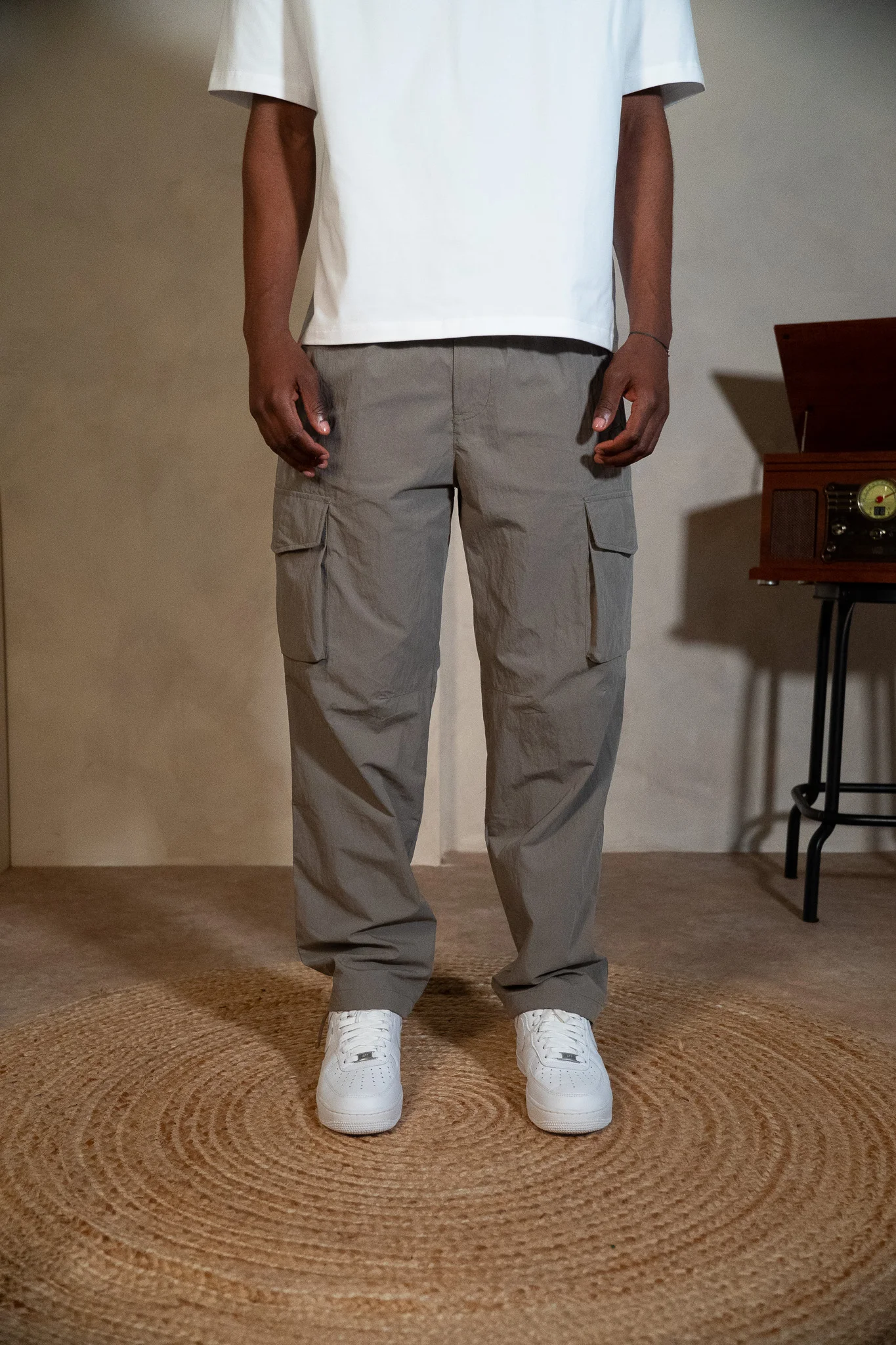 Essential Parachute Cargo Pants - Olive - Image 4