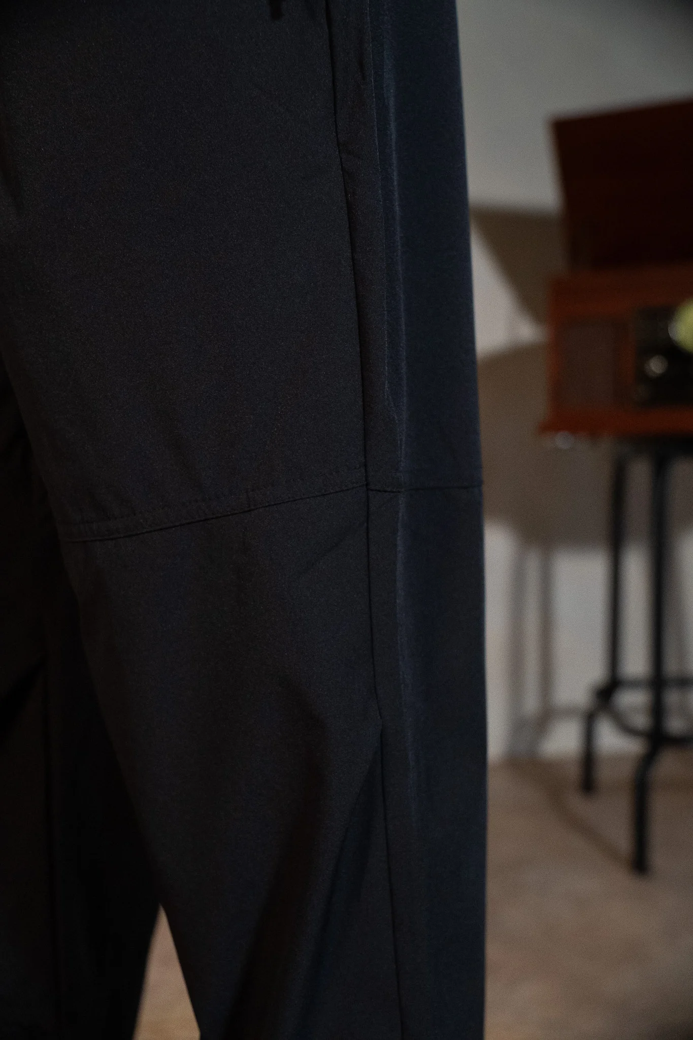 Essential Everyday Pants - Black - Image 7