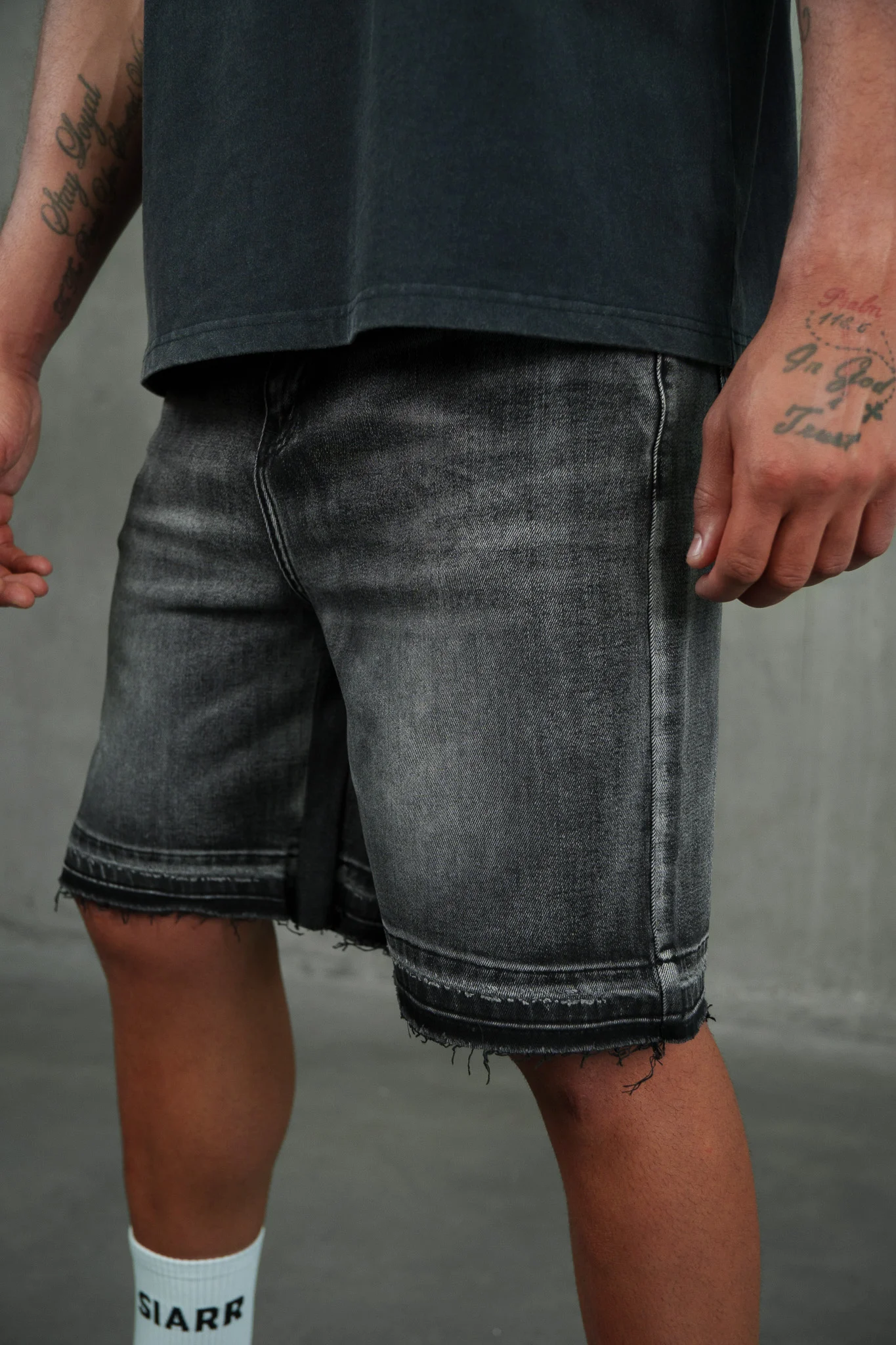 Panelled Jorts - Dark Grey - Image 3